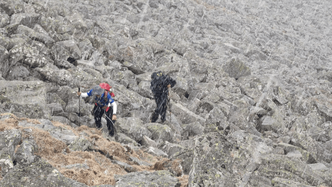 资深驴友讲述鳌太线千元罚款当“门票”新葡京娱乐城穿越“小鳌太”3人遇难！(图3)